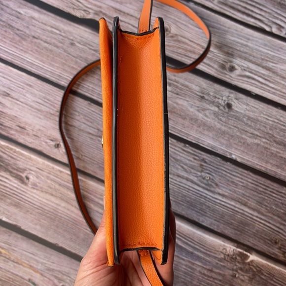 H&M | Small orange shoulder bag - Picture 11 of 12